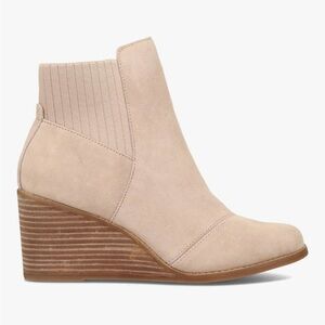Toms Sadie Tan Ankle Booties with Wedge Heel